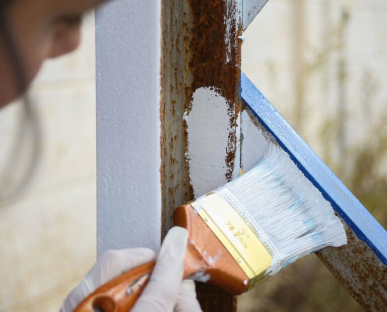 Pintura para metal oxidado