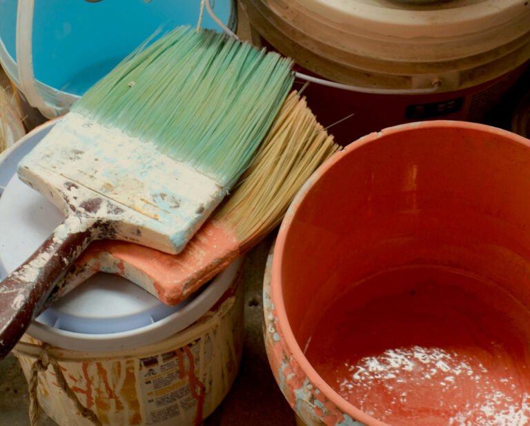 Cómo trabajar con pintura responsablemente